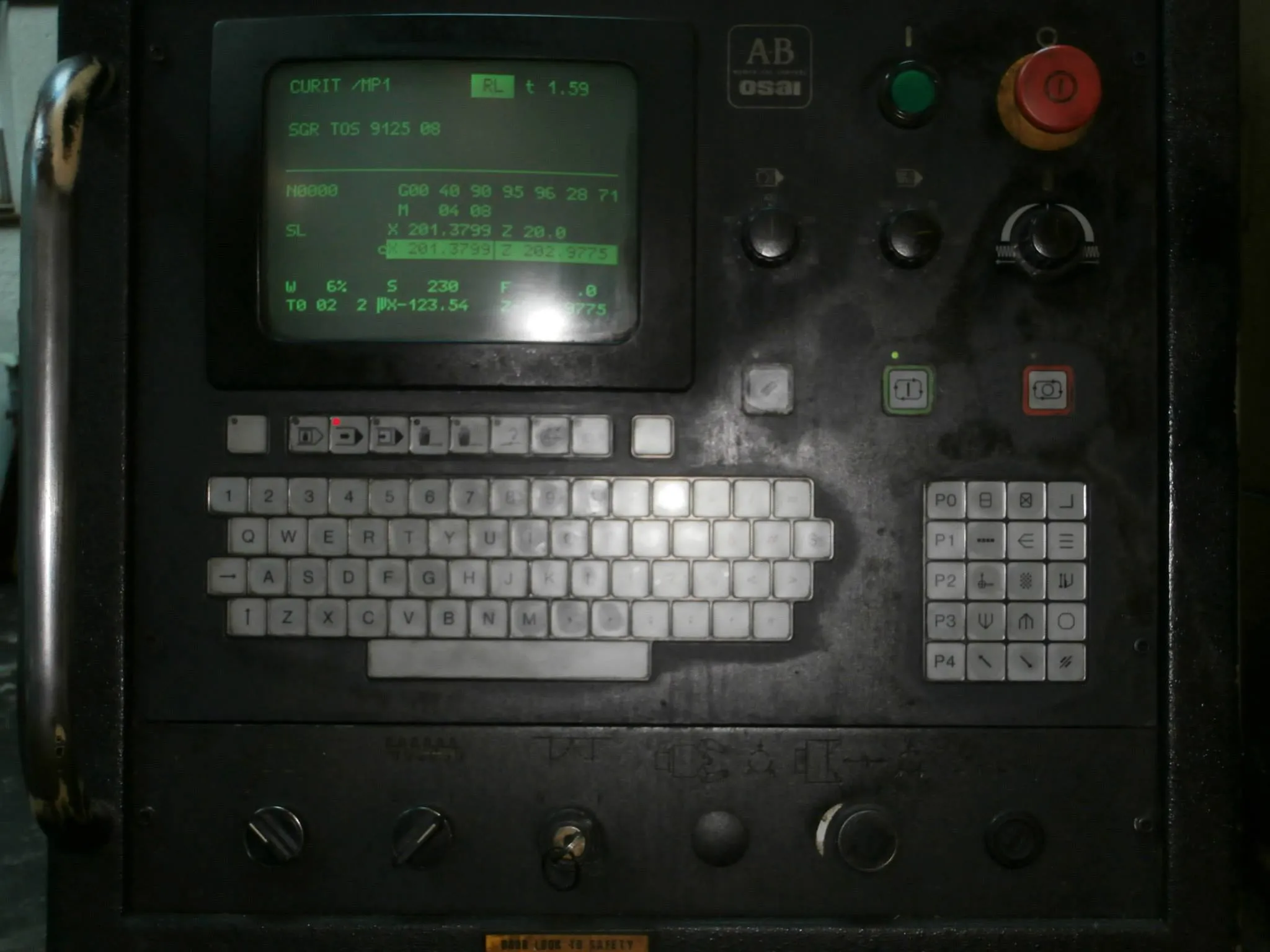 L'immagine mostra il pannello di controllo OSAI-AB montato su un VEGA della "Pietro Pontiggia Legnano".